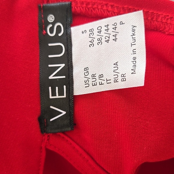 VENUS Vibrant Red Midi Dress with Cut-Out Sleeves - Picture 8 of 8
